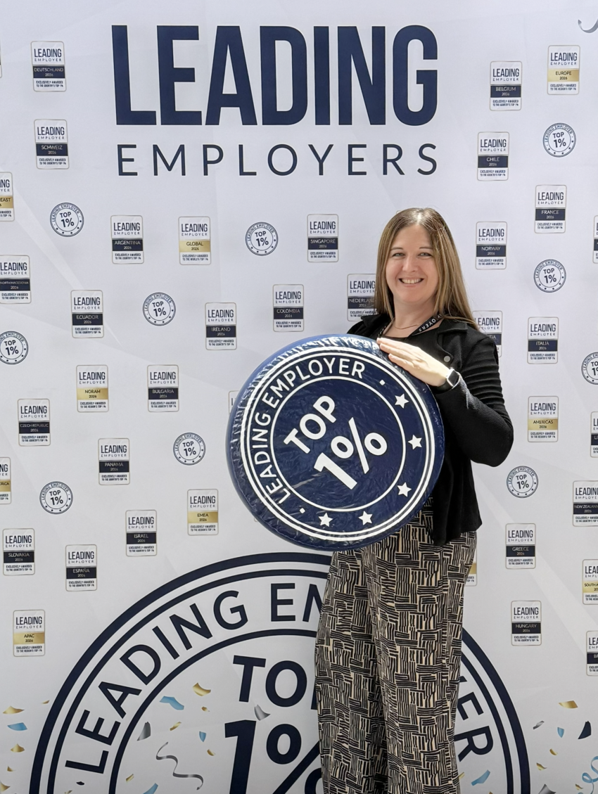 Leading Employers Verleihung mit Nina Leber, Leitung HR Dussmann Austria GmbH | © Dussmann