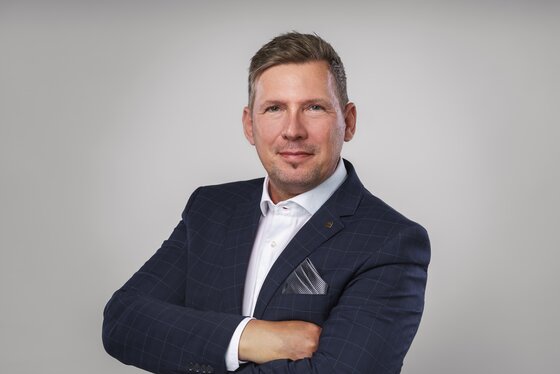 Portrait von Manfred Dametz, Niederlassungsleiter bei Dussmann Österreich 