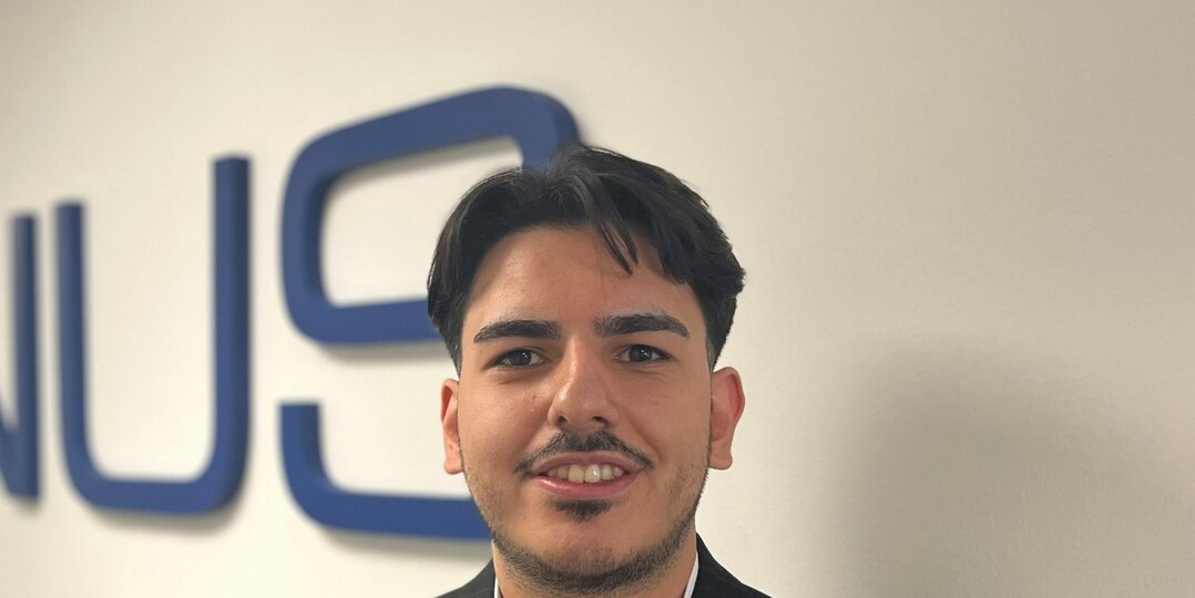 Akay Mustafa