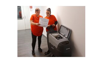 Profi des Alltags Doris Dorn Bild 2 | © Dussmann