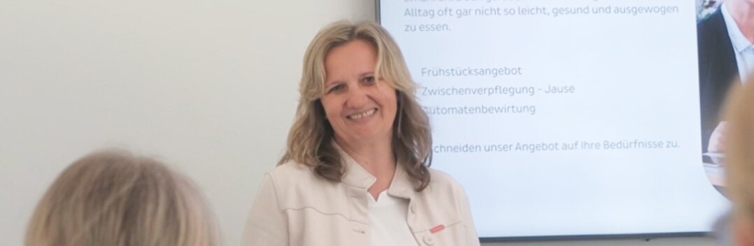 Profi des Alltags Katharina Klaffenböck beim Vortrag | © Dussmann